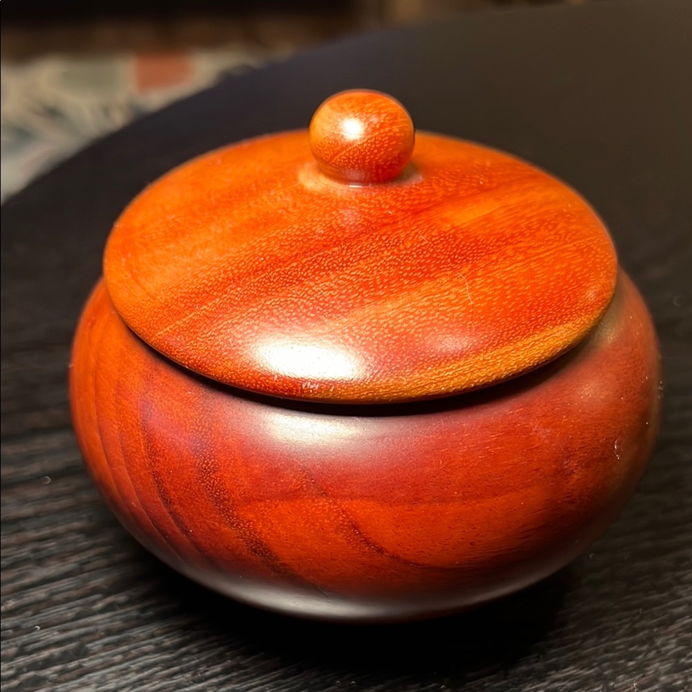 Vintage Hardwood Costa Rican Hand Carved cocobolo Wood box trinket box